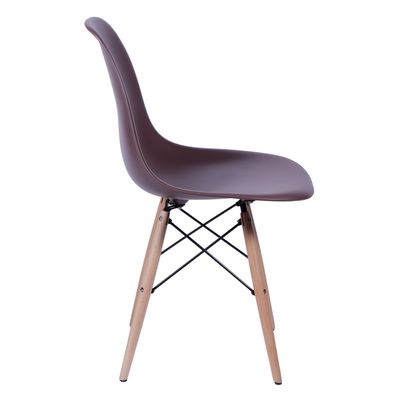 Cadeira Eames Eiffel Café com Pés de Madeira