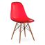 Cadeira Eames Eiffel em Policarbonato Vermelho com Pés de Madeira