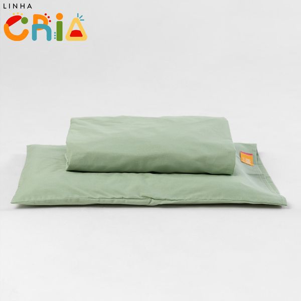 lencol-com-elastico-para-berco-e-fronha-verde-com-logo