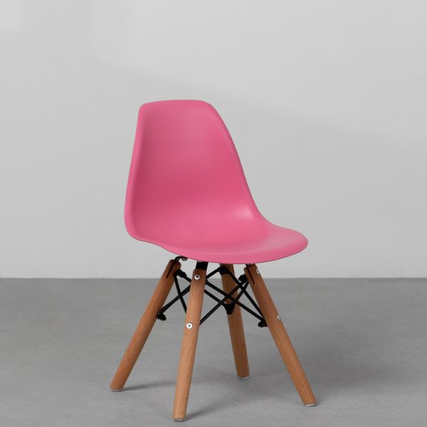 conjunto-mesa-mini-square-2-cadeiras-eiffel-infantil-rosa-diagonal