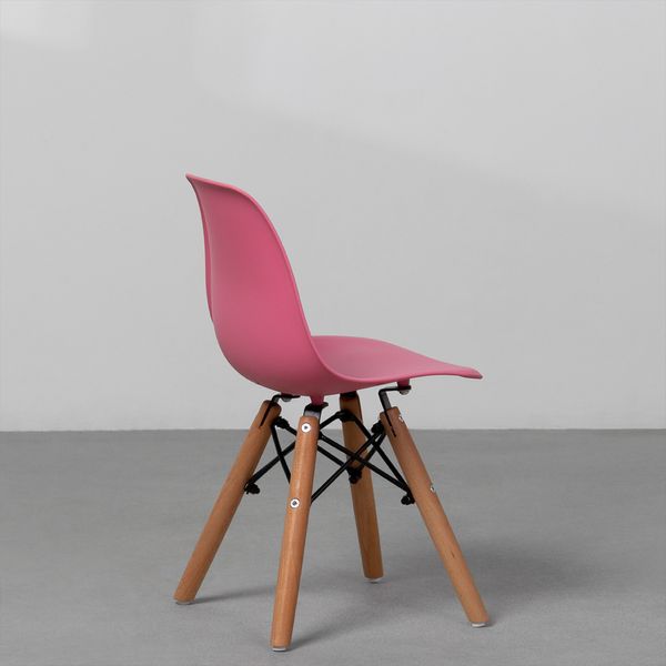 conjunto-mesa-mini-square-2-cadeiras-eiffel-infantil-rosa-diagonal-2