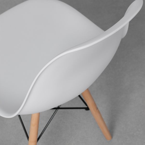 conjunto-mesa-industrial-iron-135cm-louro-freijo-com-2-cadeiras-eiffel-brancas-e-pes-madeira-superior