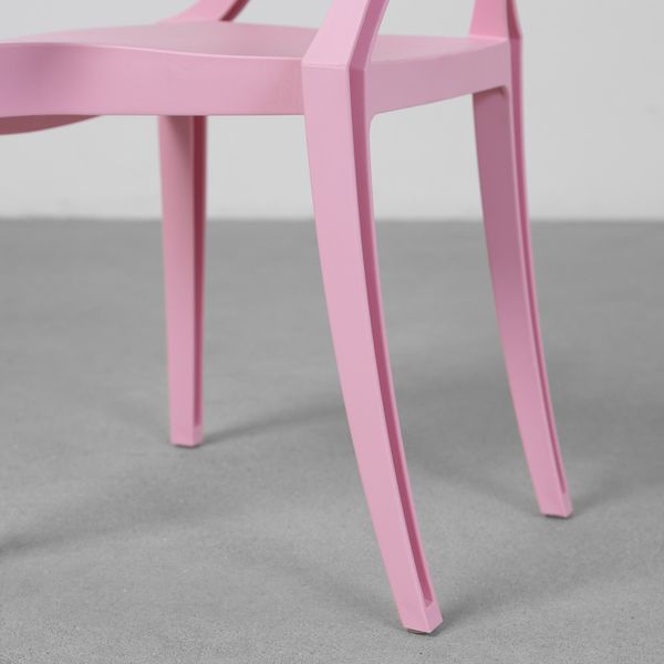 cadeira-infantil-invisible-com-braco-rosa-base