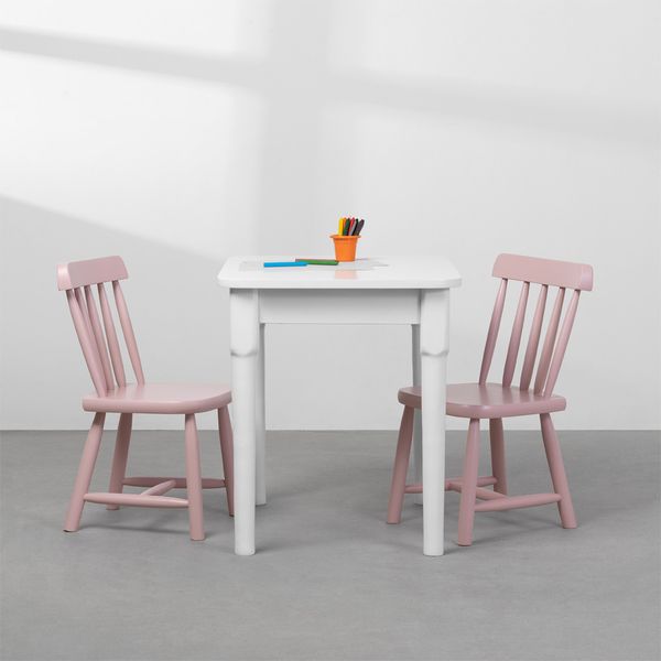 conjunto-mesa-mia-com-2-cadeiras-mia-infantil-rosa-claro-ambiente