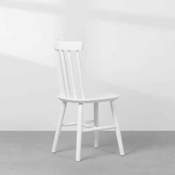 conjunto-4-cadeiras-mia-branco-diagonal-traseira