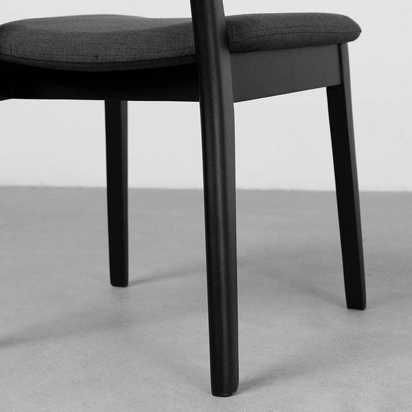cadeira-lala-palha-preto-ebanizado-e-grafite-escuro-pes.jpg