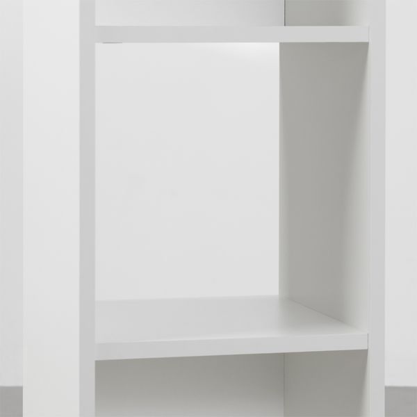 estante-torre-branco-90x30x25-detalhe-do-nicho-vazado