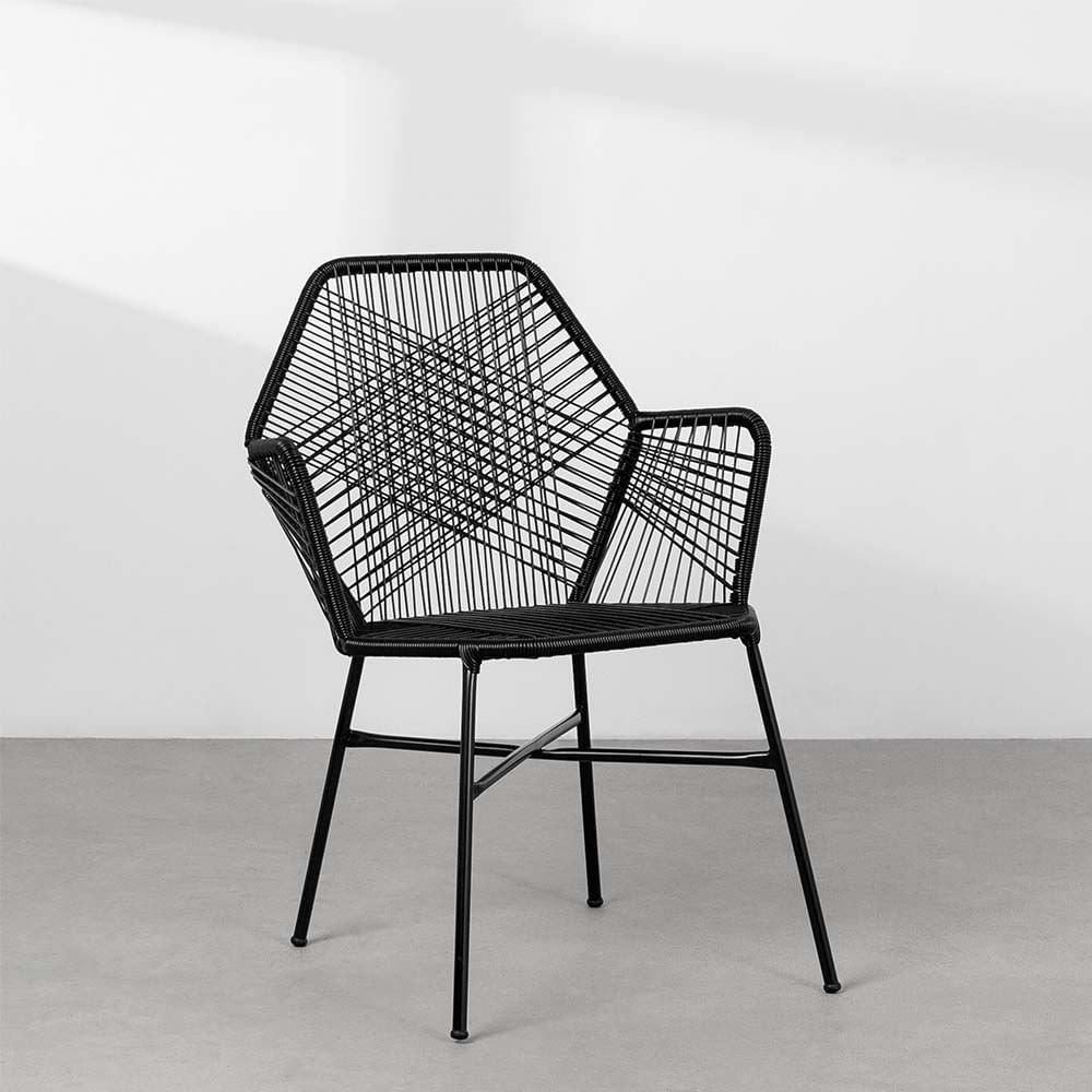 cadeira-tropicalia-preto-diagonal