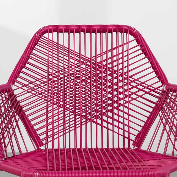 cadeira-infantil-tropicalia-rosa-pink-e-branco-detalhe-encosto