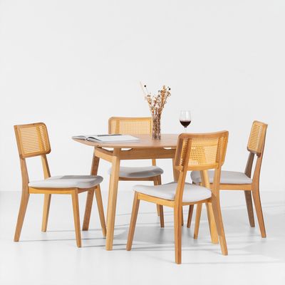 conjunto-mesa-nola-cinamomo-110x110-com-4-cadeiras-lala-palha-cru-rustico-ambiente