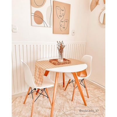 conjunto-mesa-square-redonda-80cm-pes-em-madeira-com-2-cadeiras-eiffel-branca