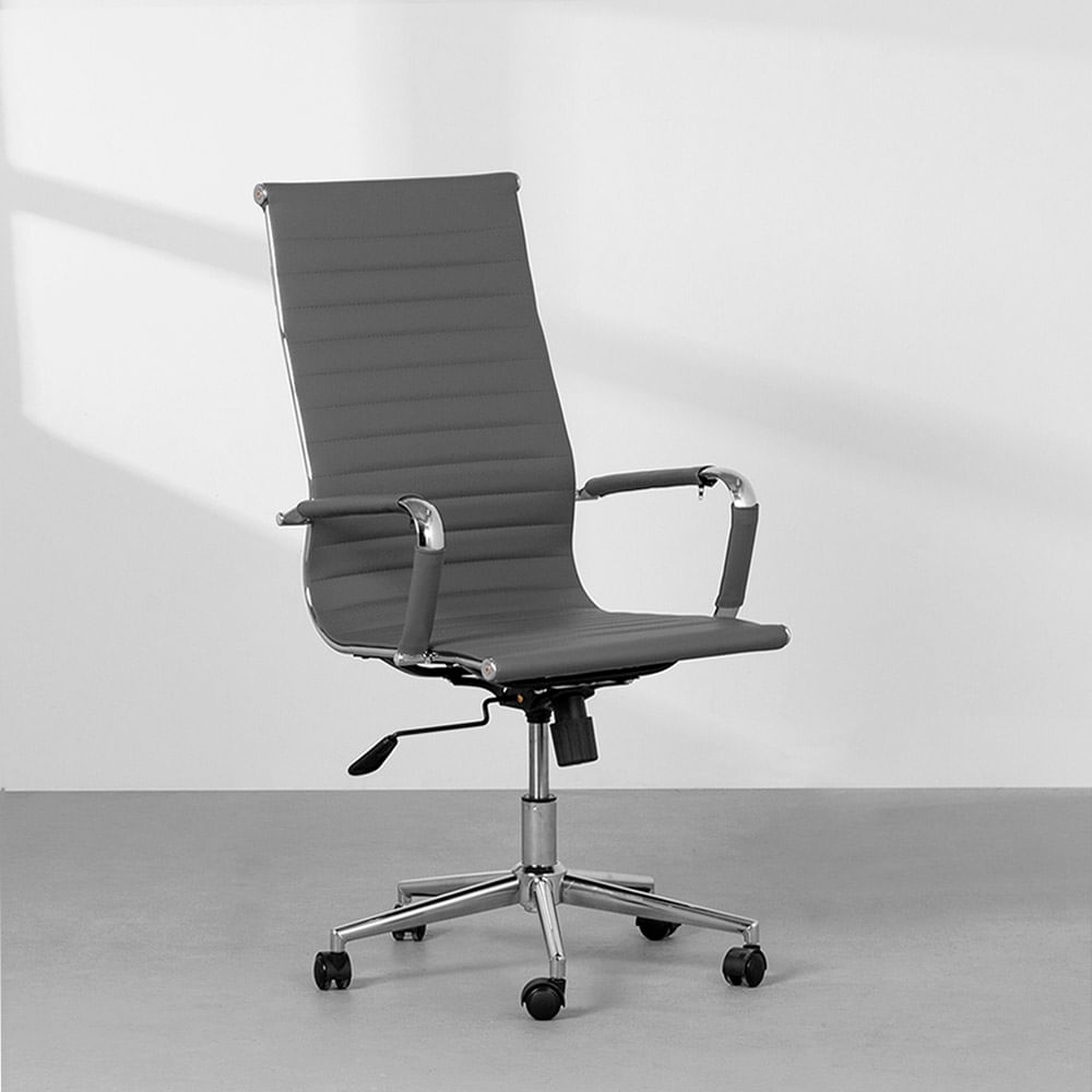 cadeira-de-escritorio-madrid-alta-cromada-or-design-cinza-diagonal