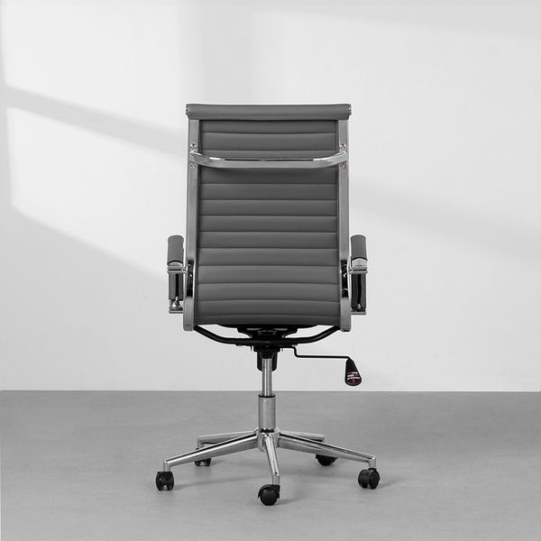 cadeira-de-escritorio-madrid-alta-cromada-or-design-cinza-traseira