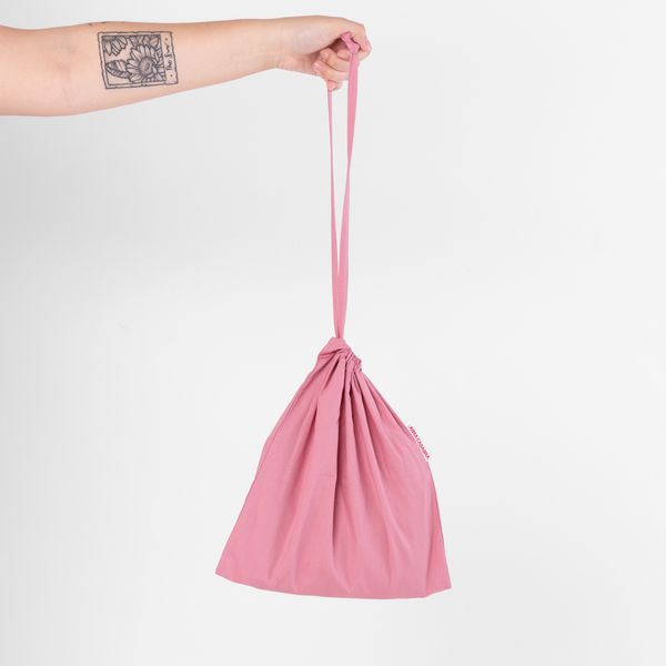 lencol-mini-berco-elastico-fronha-rose-bolsa