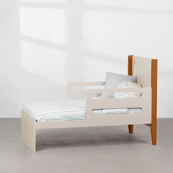 quarto-infantil-areia–berco-comoda-poltrona-cama