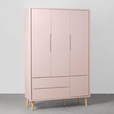 guarda-roupa-retro-theo-3-portas-com-pes-madeira-natural-rosa-diagonal