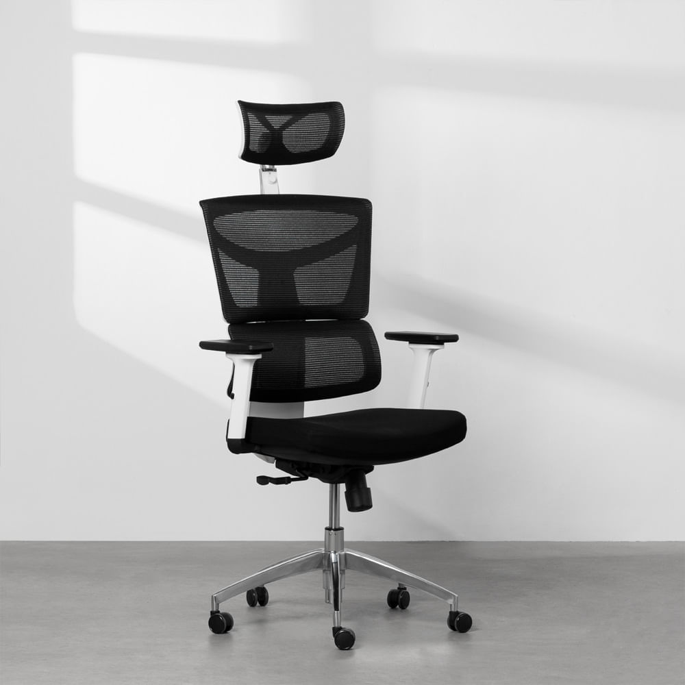 cadeira-de-escritorio-luxx-alta-branco-e-preto-diagonal