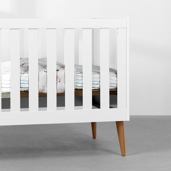 berco-mini-cama-noah-branco-detalhes-berço