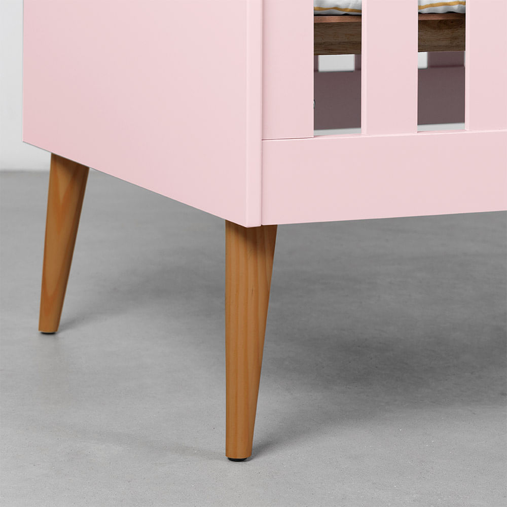 berco-mini-cama-noah-pes-madeira-mel-detalhes-pes