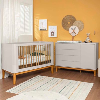 kit-quarto-infantil-square-boom-areia-fosco-com-pes-em-madeira-berço-comoda-4-gavetas-1-porta