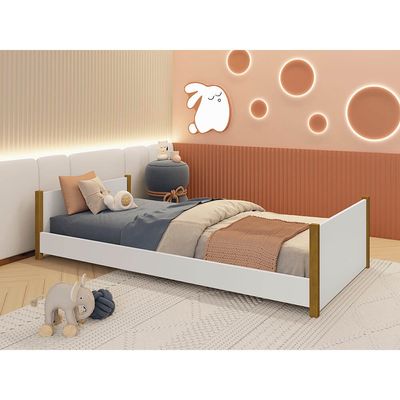 cama-evolutiva-2em1-ravi-pes-madeira-branco-fosco-ambiente-baixo