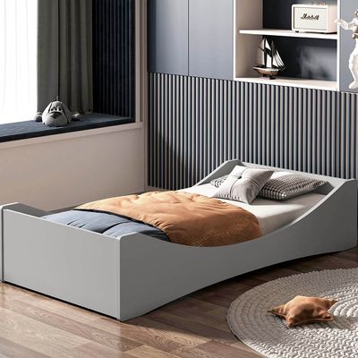 cama-evolutiva-2-em-1-luna-cinza-fosco-montessoriana-ambiente