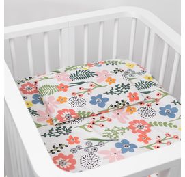 lencol-mini-berco-com-elastico-e-fronha-flo-pastel-quatro