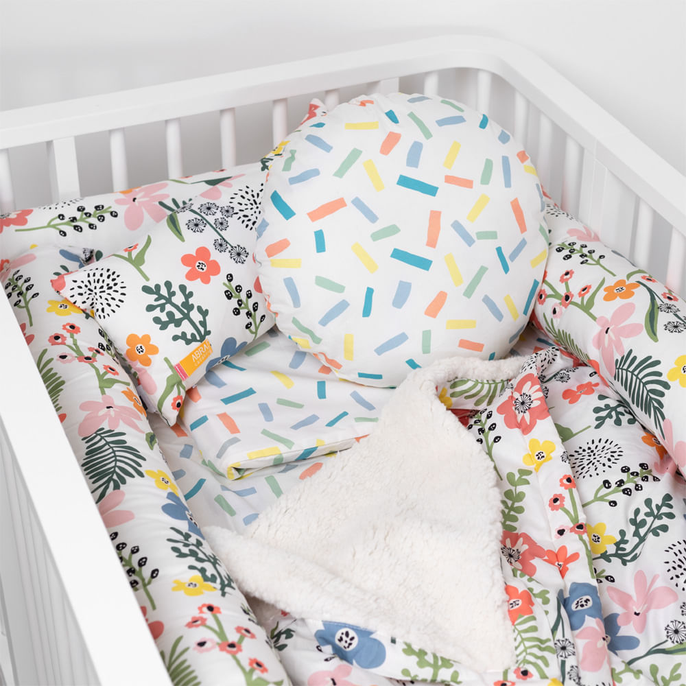 par-de-rolos-lateral-grande-flo-pastel-ambiente