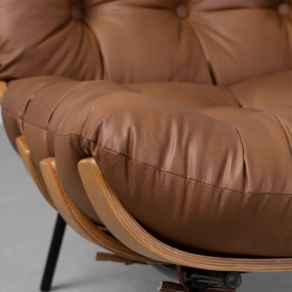 poltrona-com-puff-costela-caramelo-assento-detalhe