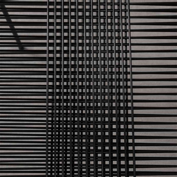 cadeira-sol-spaguet-preto-assento.jpg