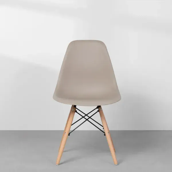 Cadeira--eames-eiffel-com-pes-em-madeira--fendi-detalhe-frontal.jpg