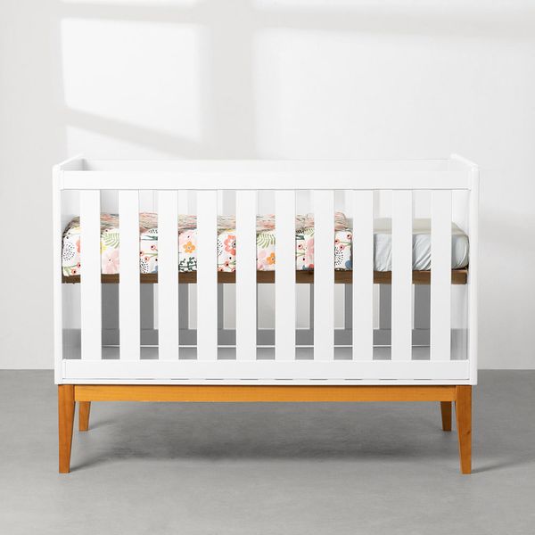 kit-quarto-infantil-theo-com-pes-square-mel---berco---comoda-6-gavetas---guarda-roupa-2-portas---bra