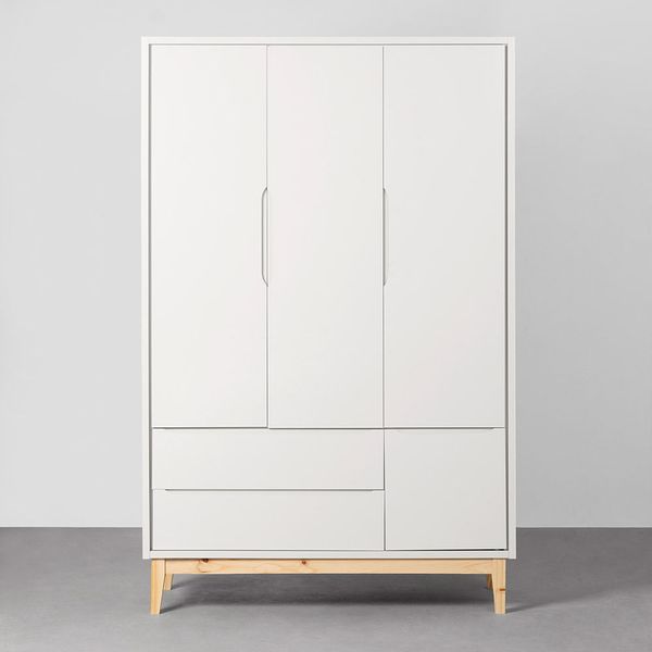 kit-quarto-infantil-theo-com-pes-square-natural---berco---comoda-3-gavetas---guarda-roupa-3-portas--