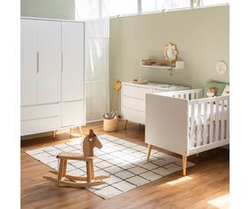 kit-quarto-infantil-theo-com-pes-retro-natural---berco---comoda-3-gavetas-e-1-portas---guarda-roupa-
