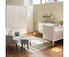 kit-quarto---infantil-theo-com-pes-retro-natural---berco---comoda-6-gavetas---guarda-roupa-3-portas---