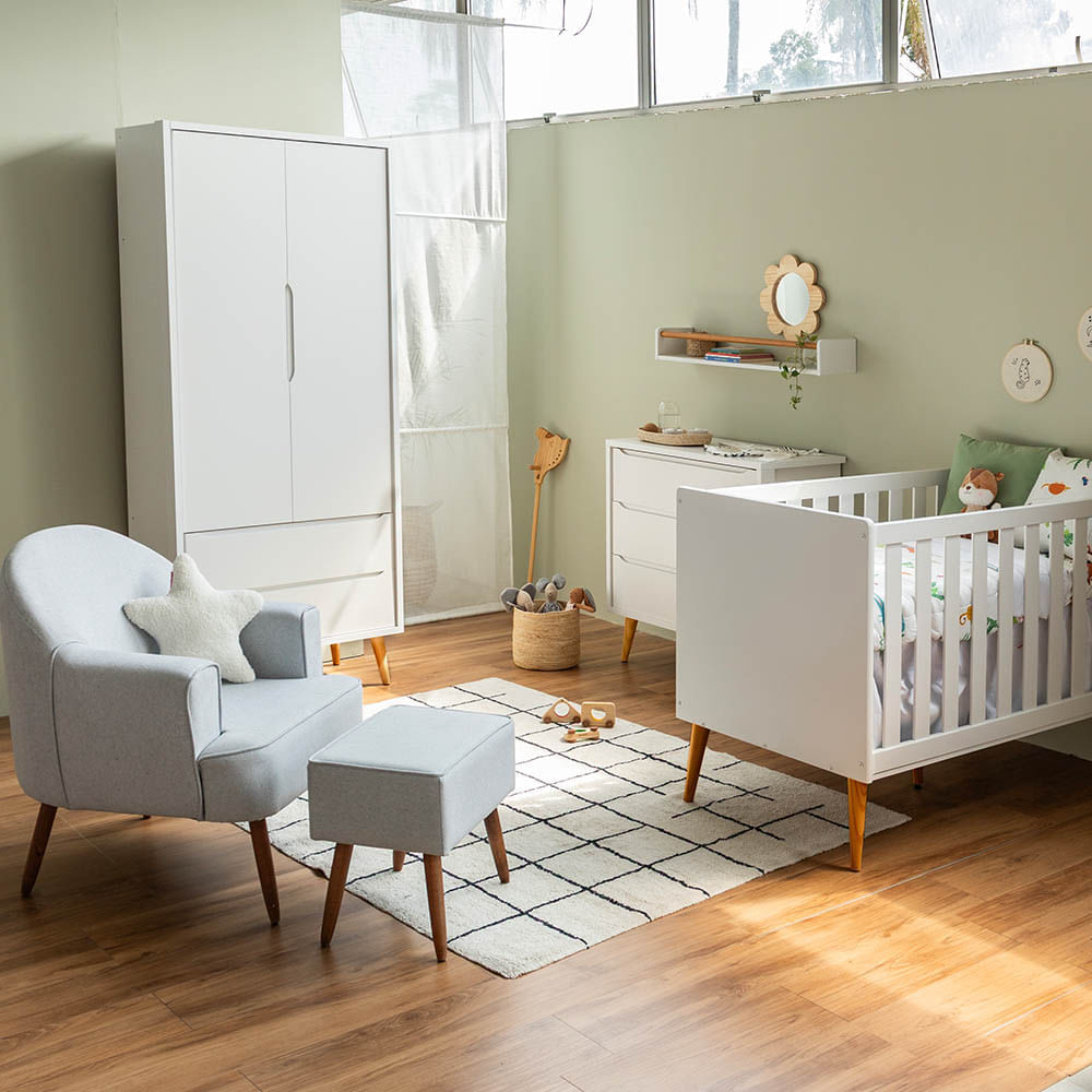 kit-quarto-infantil-theo-com-pes-retro-mel---berco---comoda-3-gavetas---guarda-roupa-2-portas---polt