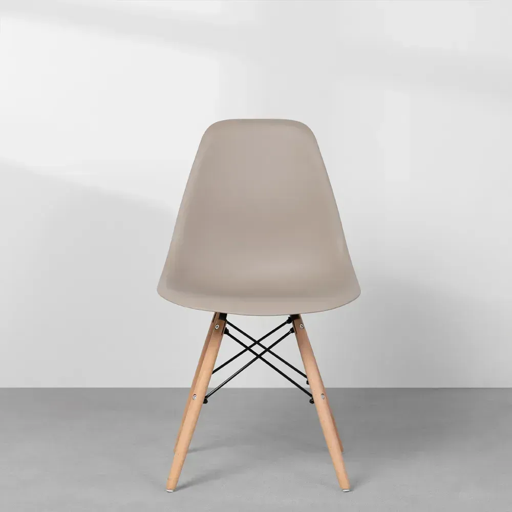 Cadeira--eames-eiffel-com-pes-em-madeira--fendi-detalhe-frontal.jpg