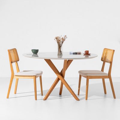 conjunto-mesa-de-jantar-thai-vidro-off-white-com-2-cadeiras-lala-palha-natural-cru---1-20m