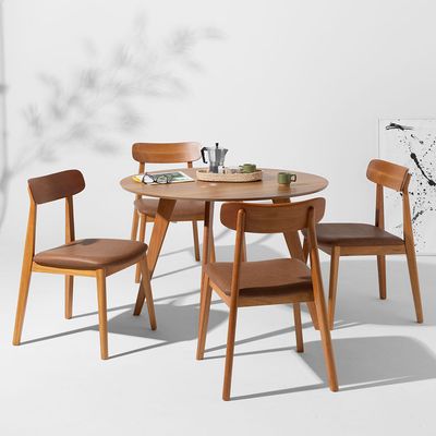 conjunto-mesa-de-jantar-square-redonda-freijo---1-08m---4-cadeiras-nord-encosto-madeira---cognac