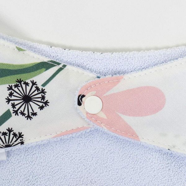 kit-2-babadores-impermeaveis-passaros-flores--