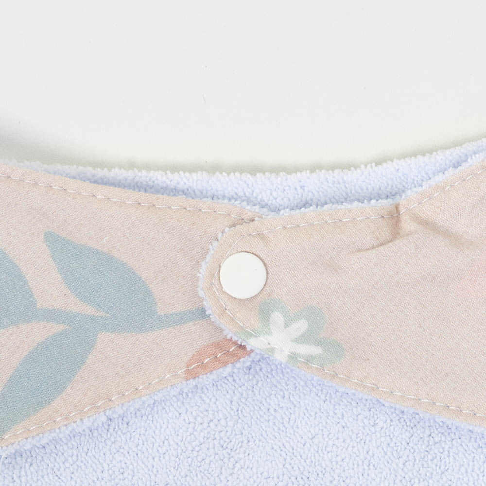 kit-2-babadores-impermeaveis-passaros-flores--