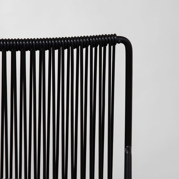 cadeira-sol-spaguet-preto-detalhes.jpg