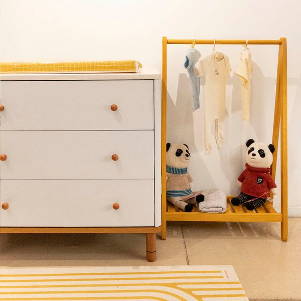 2025_comoda_joy_cabideiro_imagine