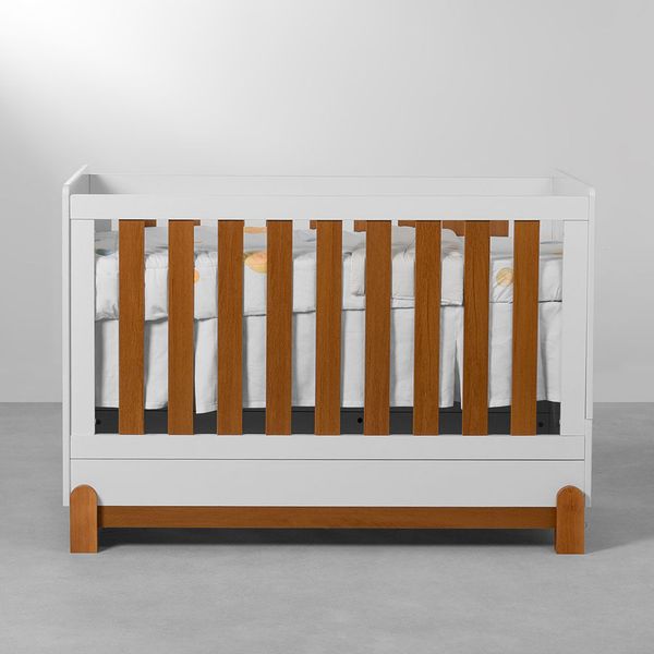 berco-mini-cama-lotus-com-frisos---branco-fosco-e-savana