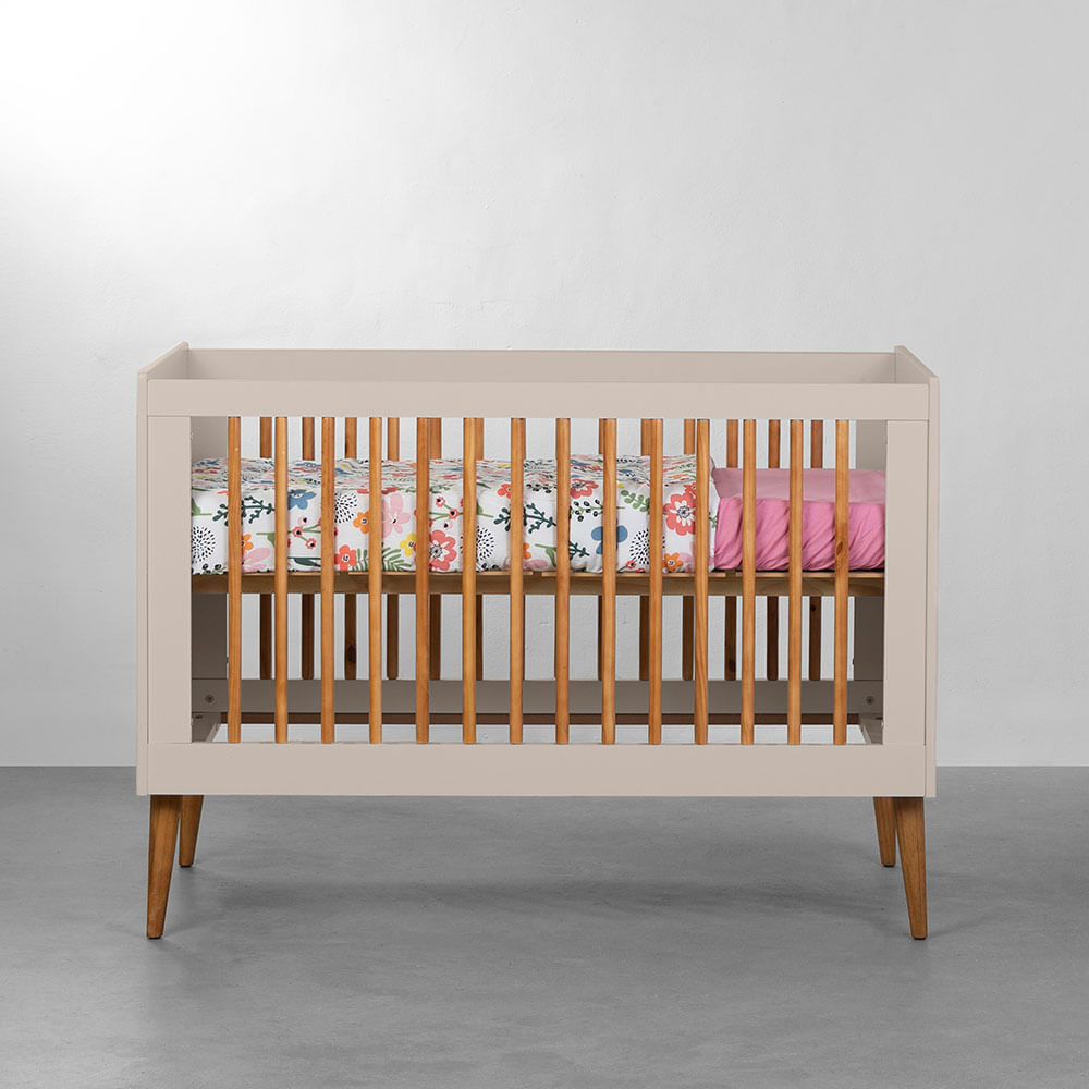 berco-mini-cama-noah-square-com-pes-retro-em-madeira-areia-fosco