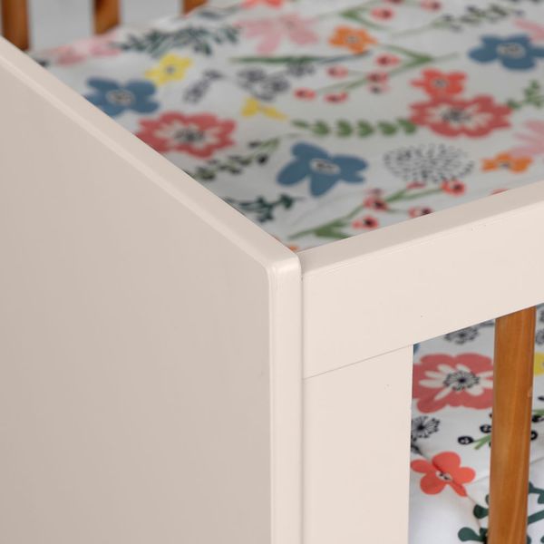 berco-mini-cama-noah-square-com-pes-retro-em-madeira-areia-fosco