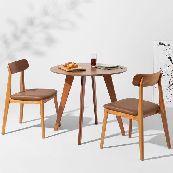 conjunto-mesa-de-jantar-square-redonda-betula---88cm---2-cadeiras-nord-encosto-madeira---cognac
