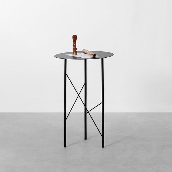 mesa-de-centro-uni-preto--35x35x54cm