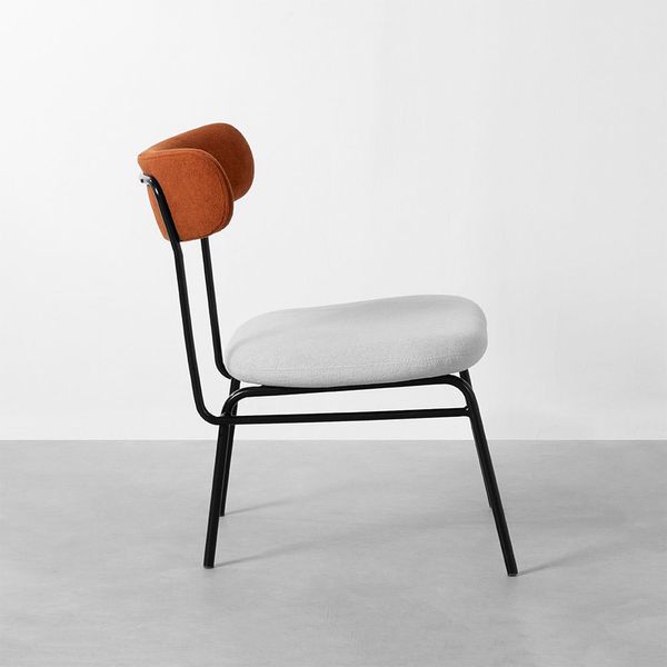 poltrona-natu-com-assento-boucle-persa-linho-com-encosto-terracota