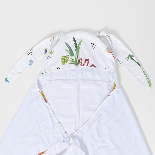 toalha-de-banho-avental-com-capuz-selva